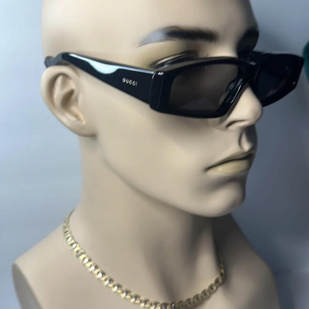 New Authentic GUCCI Acetate Sunglasses GG0705S 001 Black